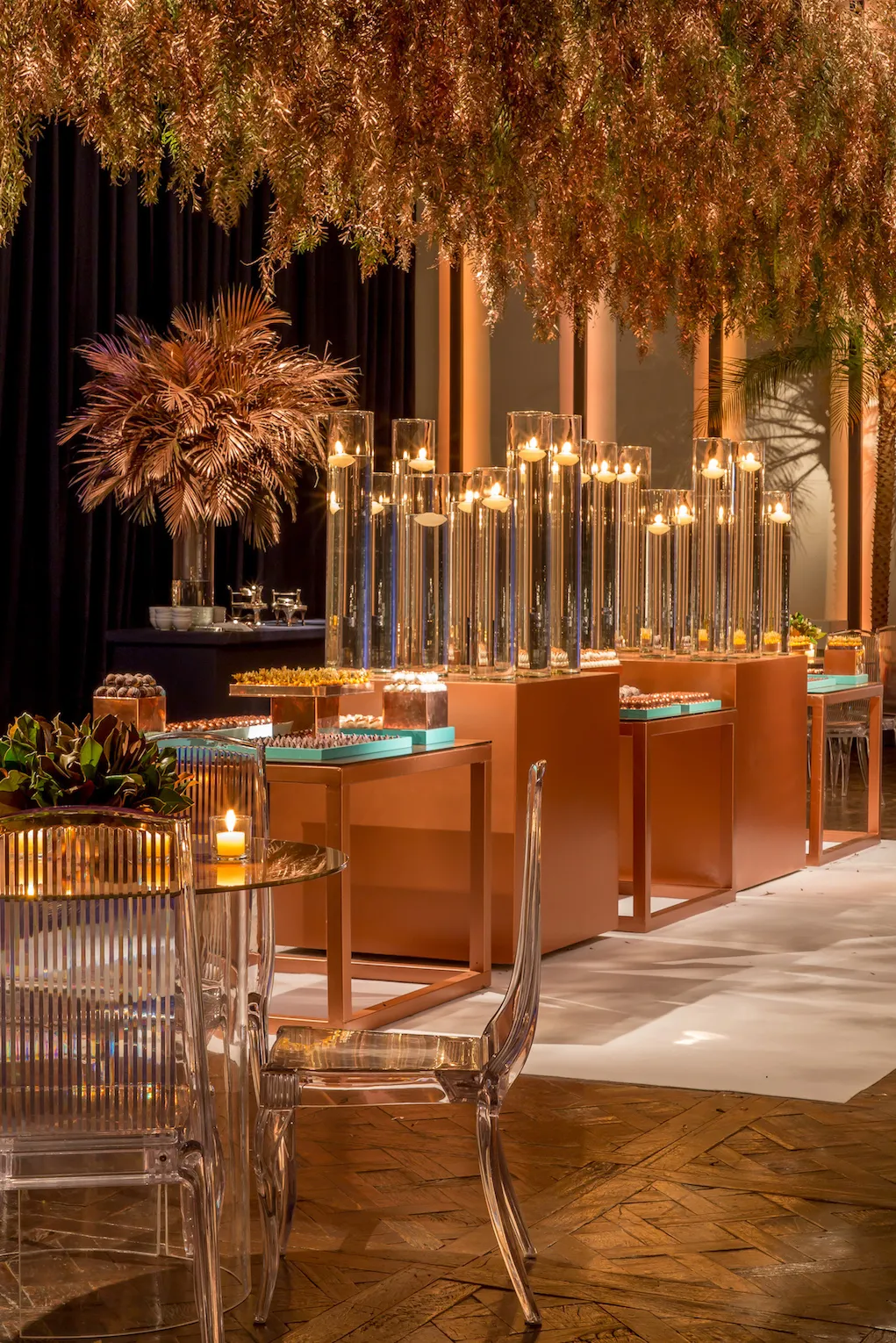Copper candle bar with hanging foliage